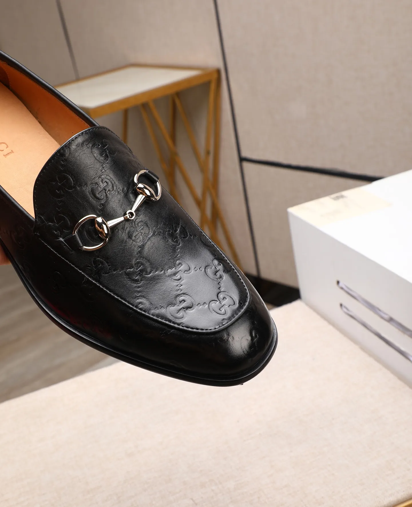 Men's shoes 💰620 📛📛Original version (water-dyed cowhide) Gucci GUCCI official website formal shoes 🌀 Italy 🇮🇹 imported cowhide ➕ top imported water-dyed cowhide lining 💋 fine handmade original bottom, the real thing looks better when photographed in person Standard size 39-44 (38 45 customized)